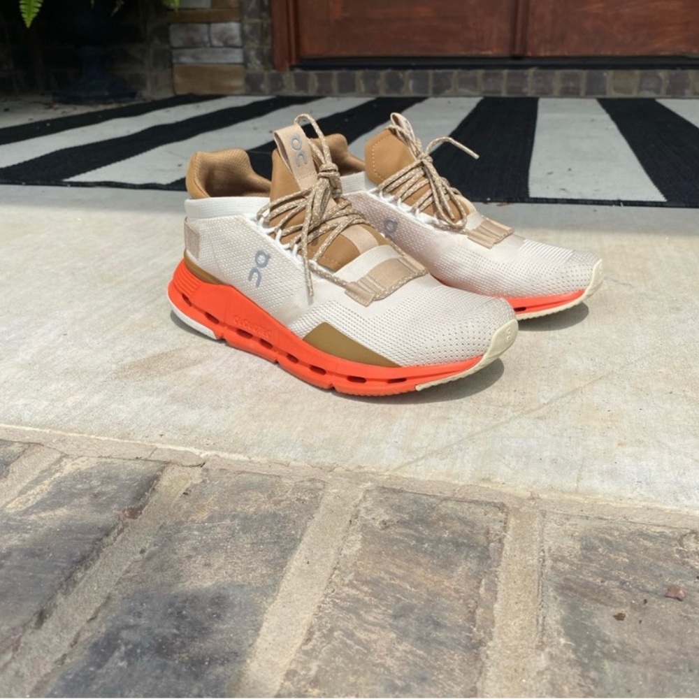 Women’s On Cloud Sneakers